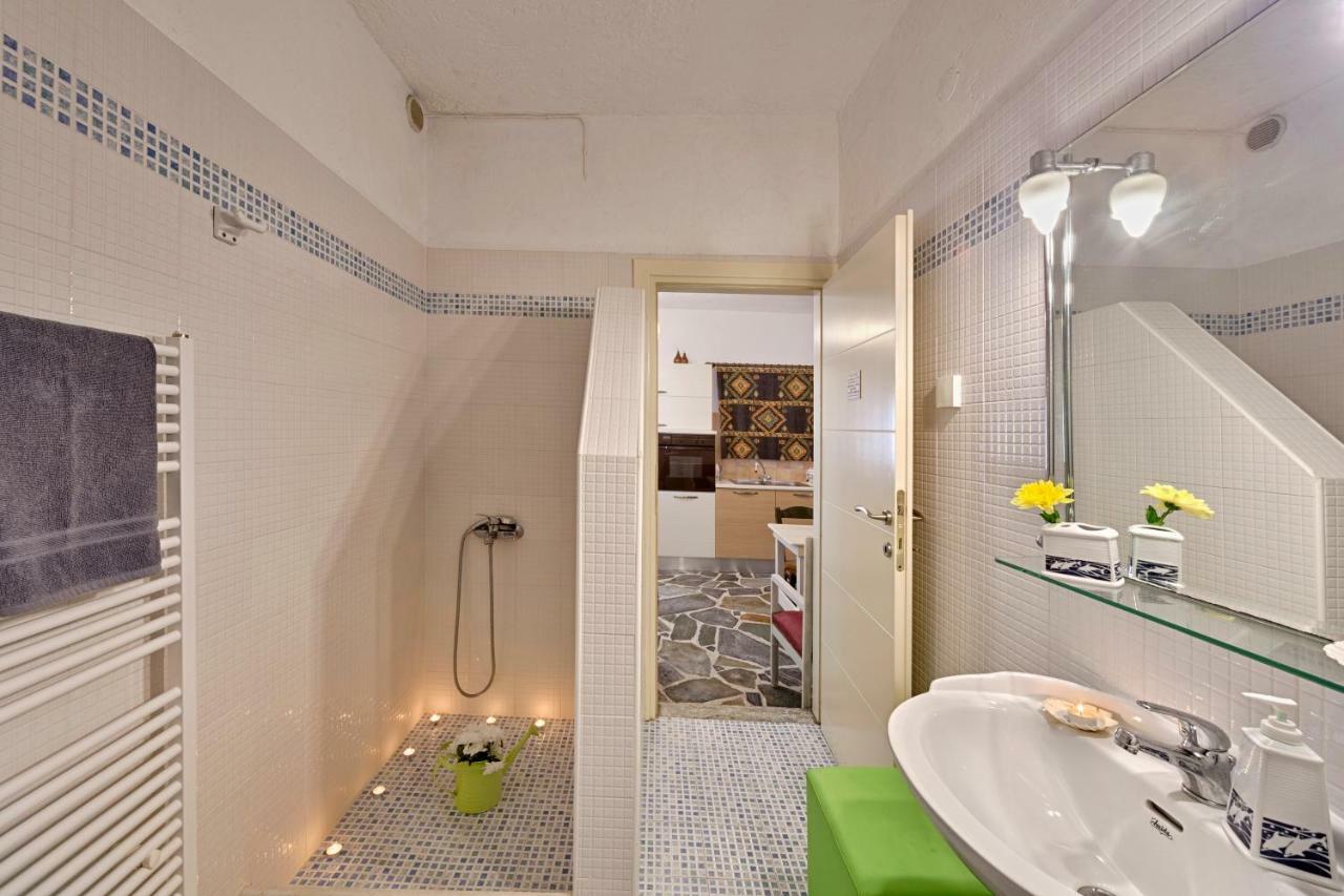 Aegean View - Seaside Apartment In Syros أزوليمنوس المظهر الخارجي الصورة
